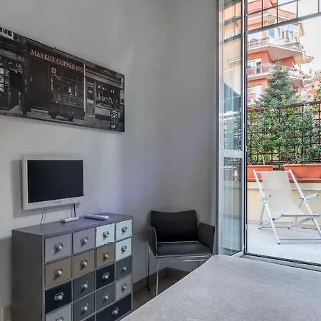 Penthouse With Terrace Close To Vatican Apartamento